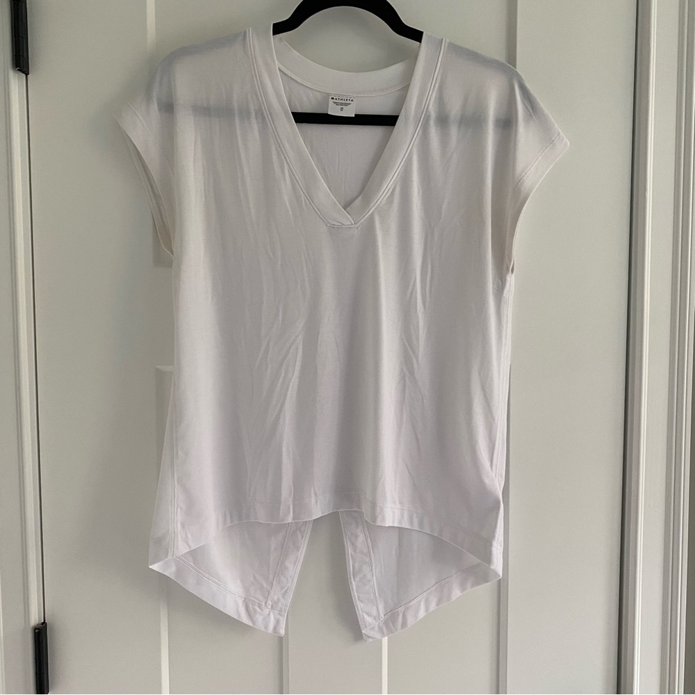 Women's Athleta White V-Neck Top